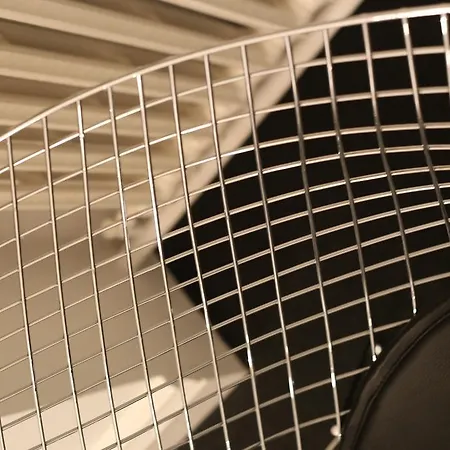 לינה וארוחת בוקר Le Cercle De Malines 4*