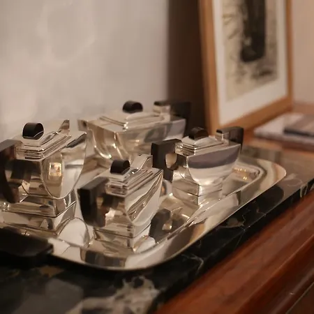 Le Cercle De Malines לינה וארוחת בוקר קאלה