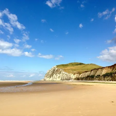 Le Cercle De Malines לינה וארוחת בוקר קאלה