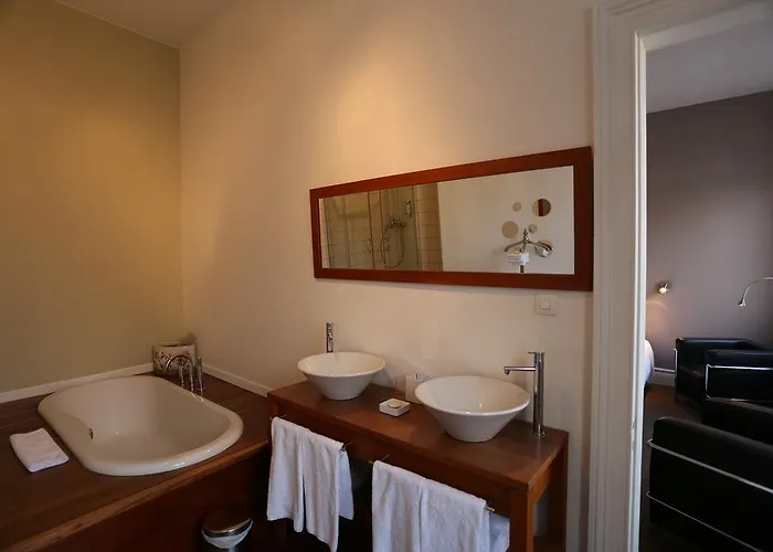 Le Cercle De Malines Кале