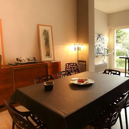 Le Cercle De Malines Bed and breakfast 4*