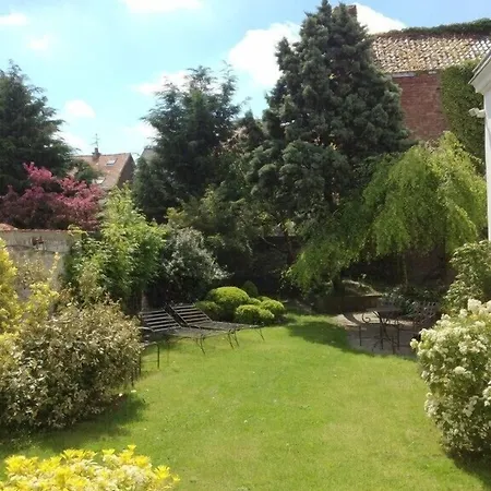 Le Cercle De Malines 4* Calais