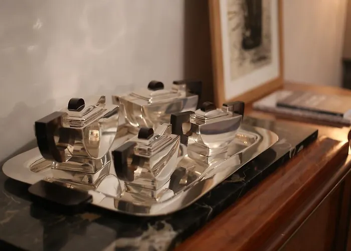 Le Cercle De Malines Couette-café Calais