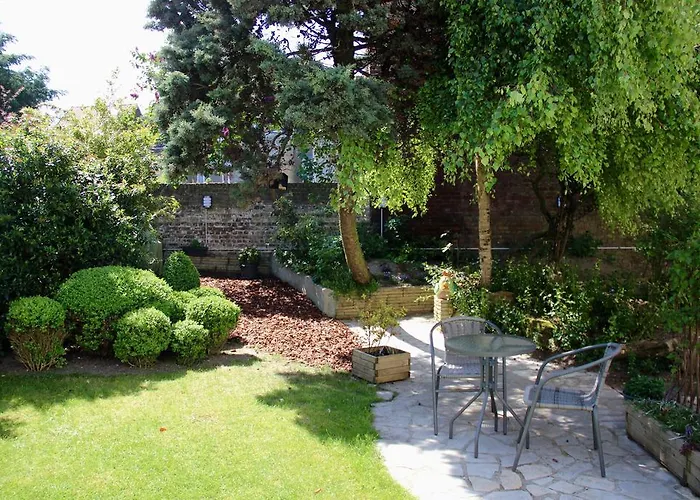 Le Cercle De Malines Calais