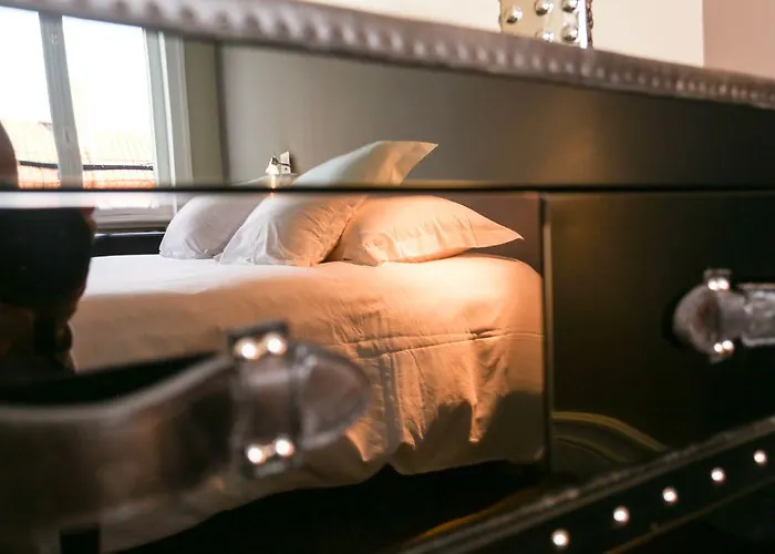 Couette-café Le Cercle De Malines Calais