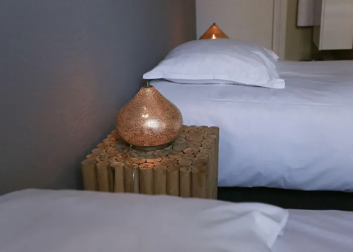 Couette-café Le Cercle De Malines Calais