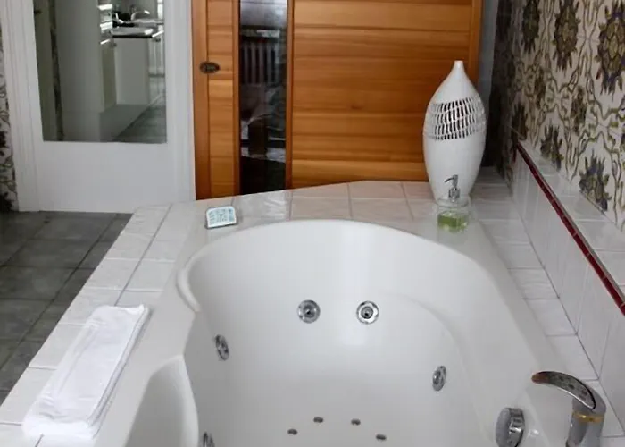 Le Cercle De Malines Calais